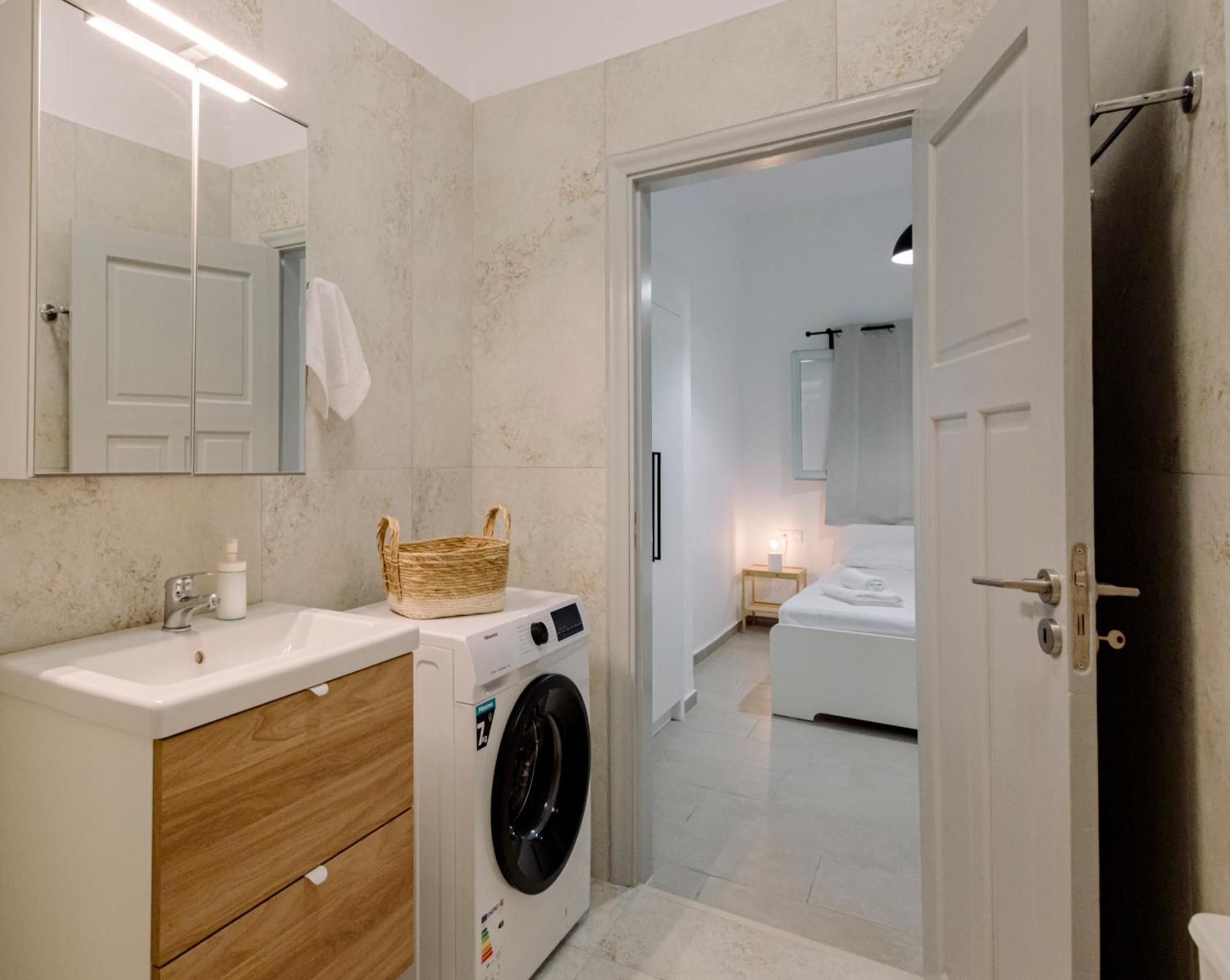 Rikas City Apartment Heraklion  Bagian luar foto